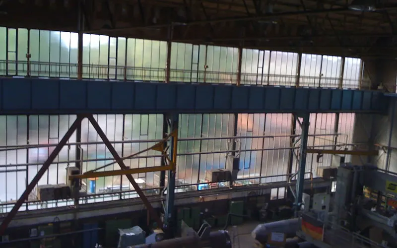 Industrieverglasung in den Borsig Werken mit zahlreichen Drahtglasscheiben
