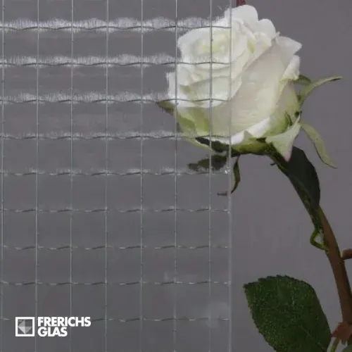 Drahtglas: Glas mit eingewalztem quadratischem Drahtnetz. (Foto: Frerichs Glas)